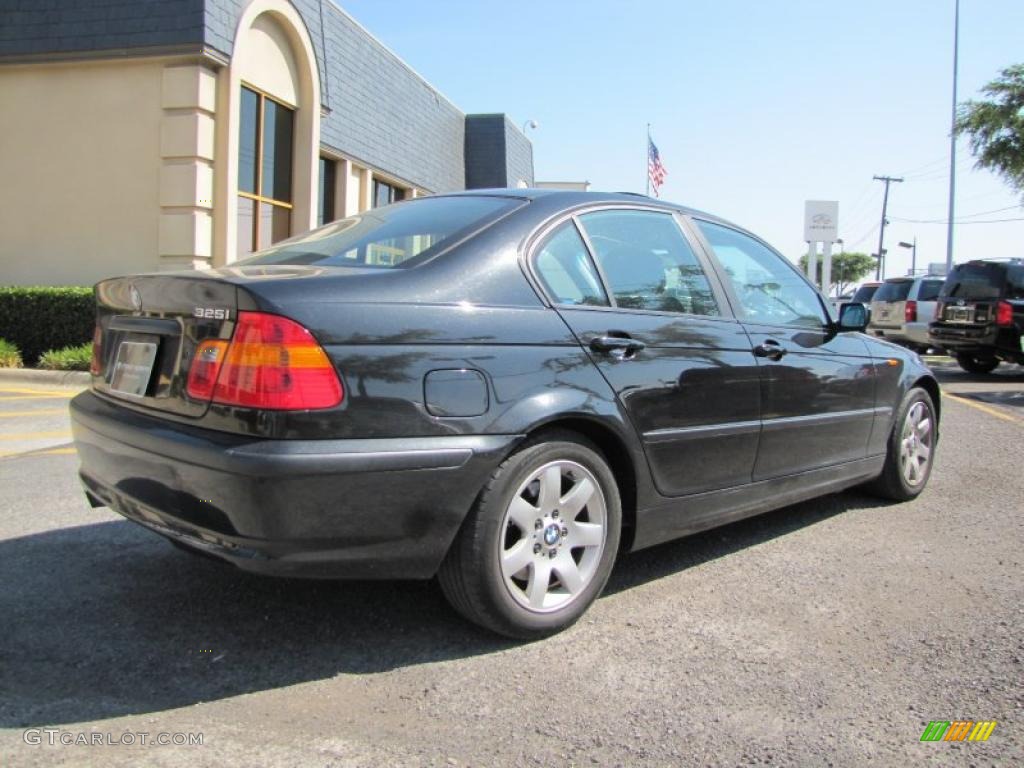 2002 3 Series 325i Sedan - Jet Black / Black photo #6