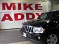 Black - Grand Cherokee Laredo 4x4 Photo No. 3
