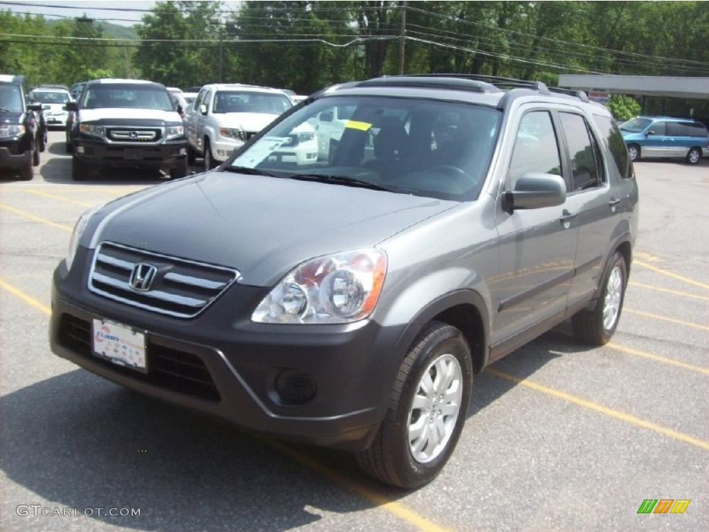 2005 CR-V EX 4WD - Pewter Pearl / Black photo #21