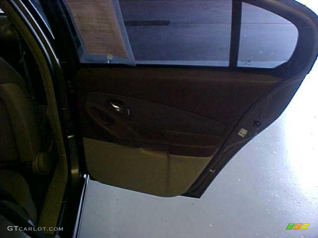 2007 Malibu LS Sedan - Silverstone Metallic / Cashmere Beige photo #10
