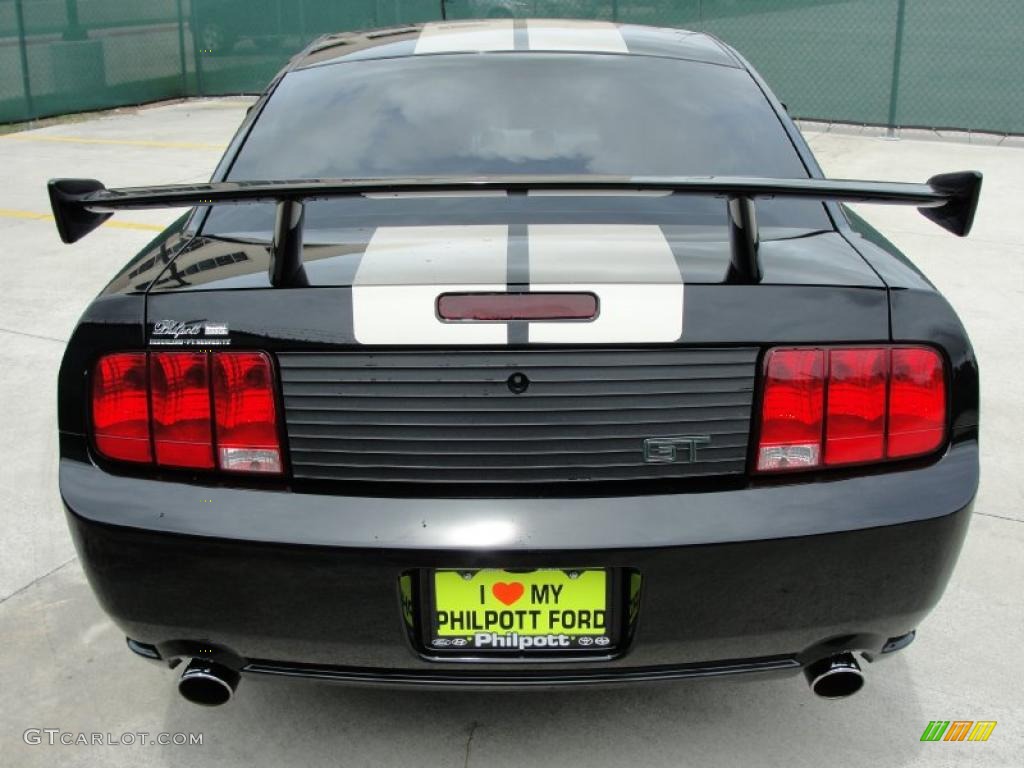 2007 Mustang GT Premium Coupe - Black / Medium Parchment photo #4