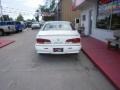 Bright White - Bonneville SE Photo No. 3