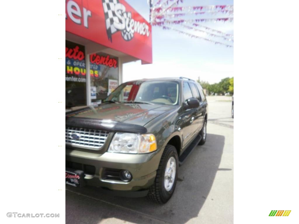 2004 Explorer XLT 4x4 - Estate Green Metallic / Medium Parchment photo #19