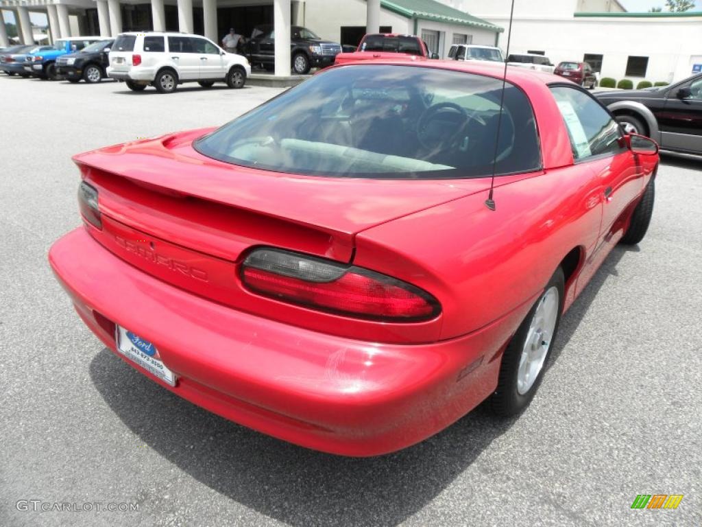 1995 Camaro Coupe - Bright Red / Dark Gray photo #11