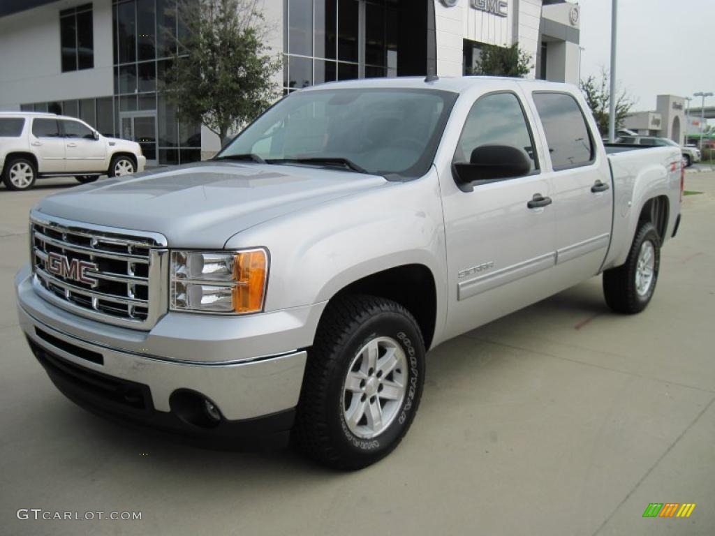 Pure Silver Metallic GMC Sierra 1500