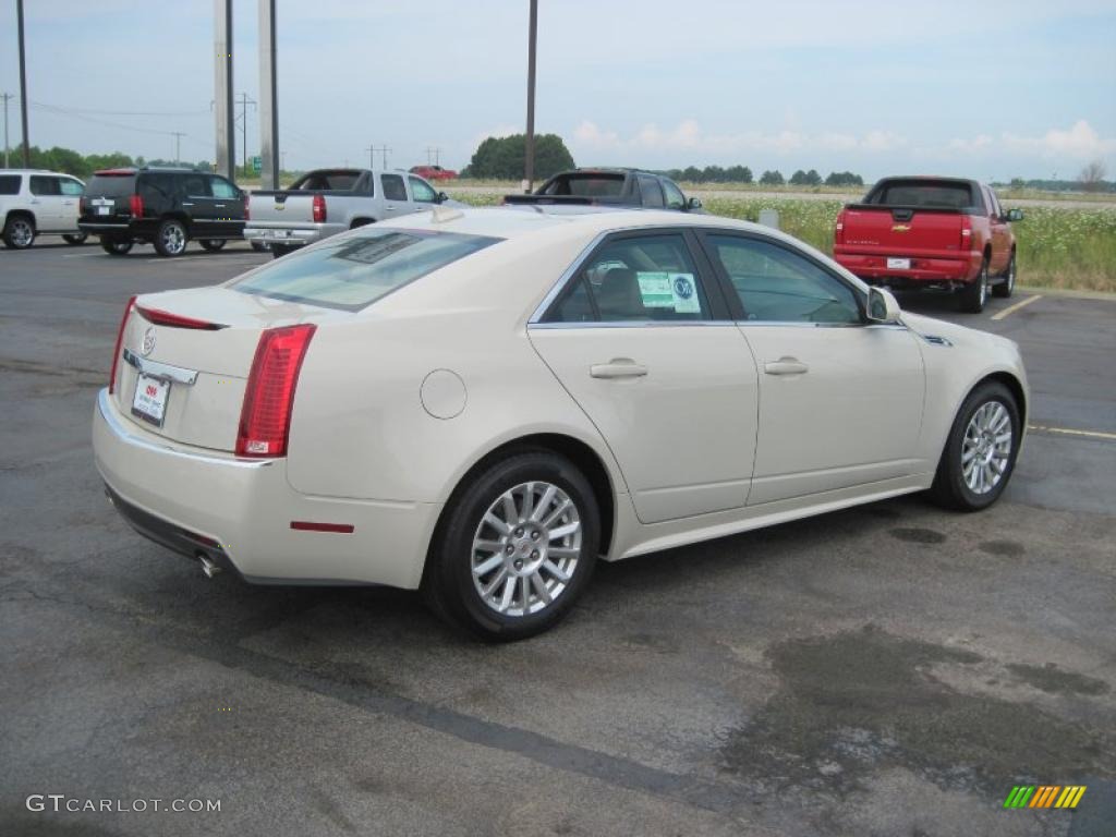 2010 CTS 3.0 Sedan - Vanilla Latte / Cashmere/Cocoa photo #4