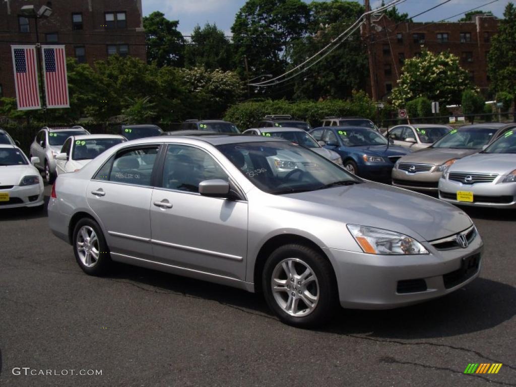 2007 Accord EX Sedan - Alabaster Silver Metallic / Gray photo #4