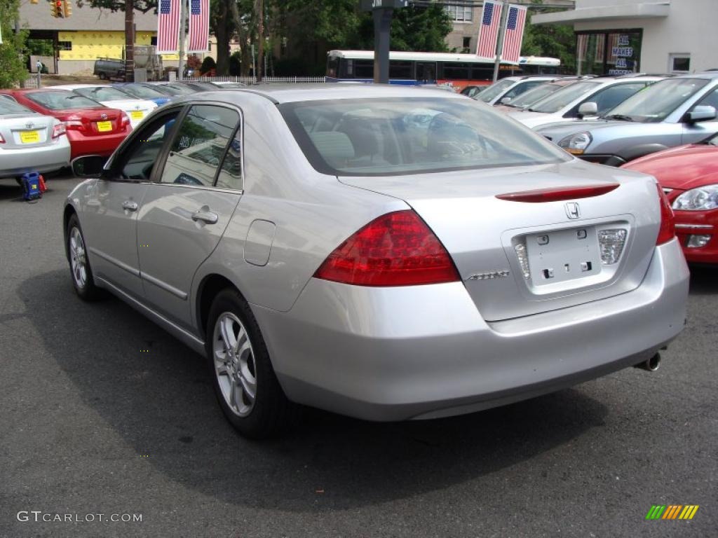 2007 Accord EX Sedan - Alabaster Silver Metallic / Gray photo #7