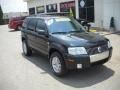 Black - Mariner Convenience 4WD Photo No. 18