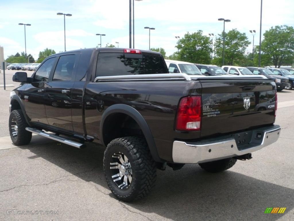 2010 Ram 2500 SLT Mega Cab 4x4 - Rugged Brown Pearl / Light Pebble Beige/Bark Brown photo #4