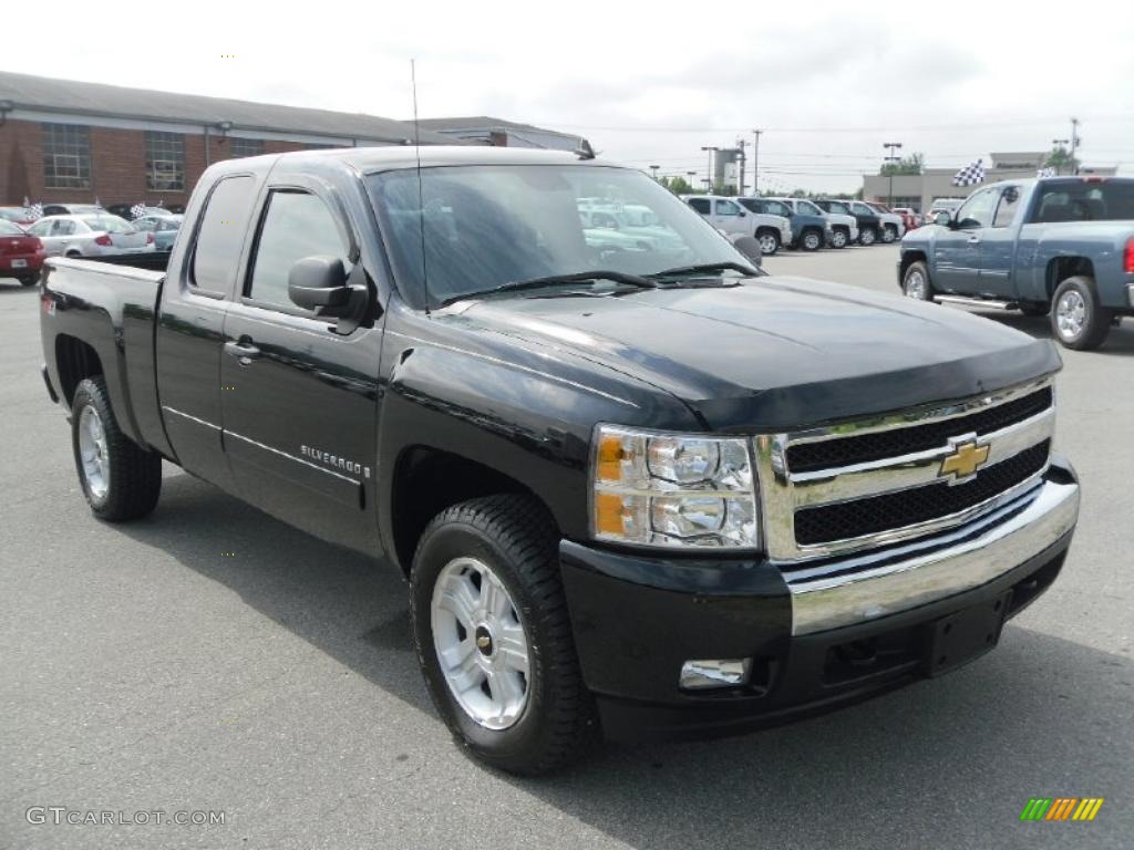 2007 Silverado 1500 LT Z71 Extended Cab 4x4 - Black / Dark Titanium Gray photo #5