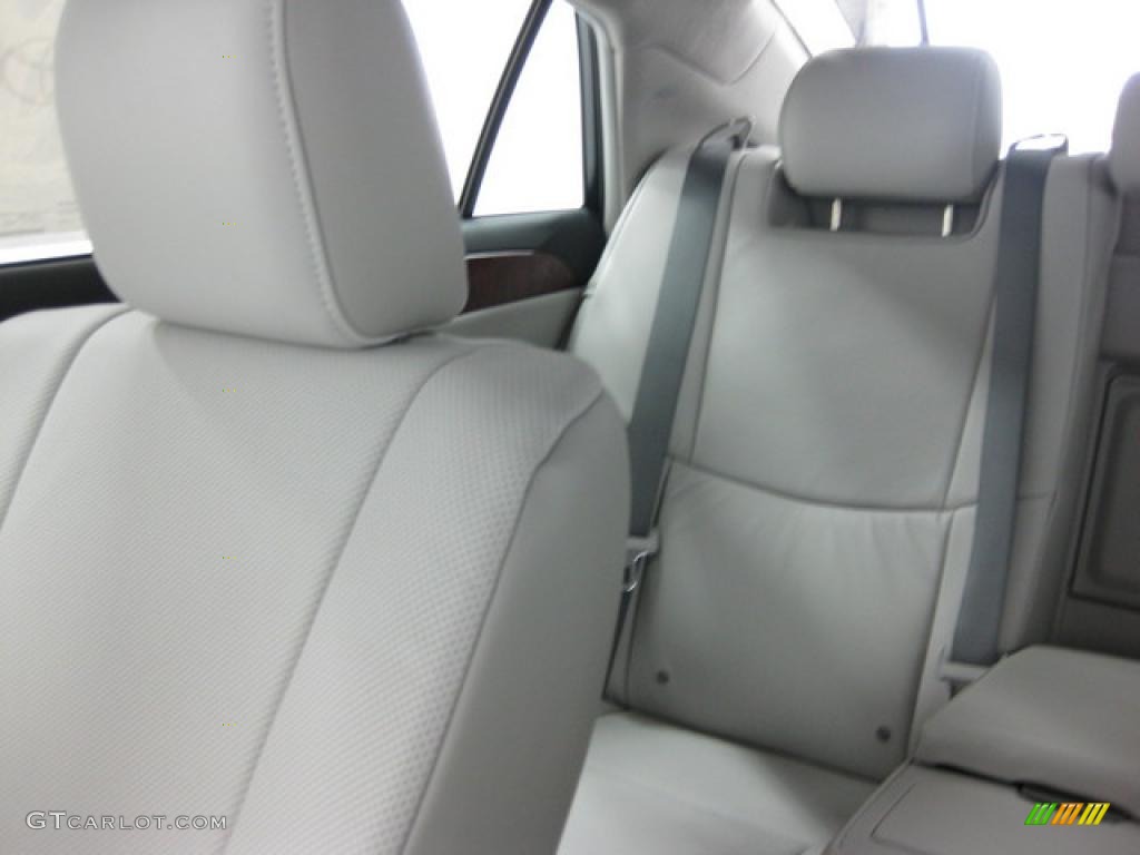 2011 Avalon Limited - Zephyr Blue Metallic / Light Gray photo #6