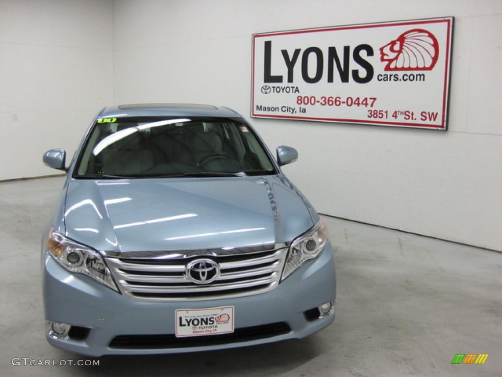 2011 Avalon Limited - Zephyr Blue Metallic / Light Gray photo #22