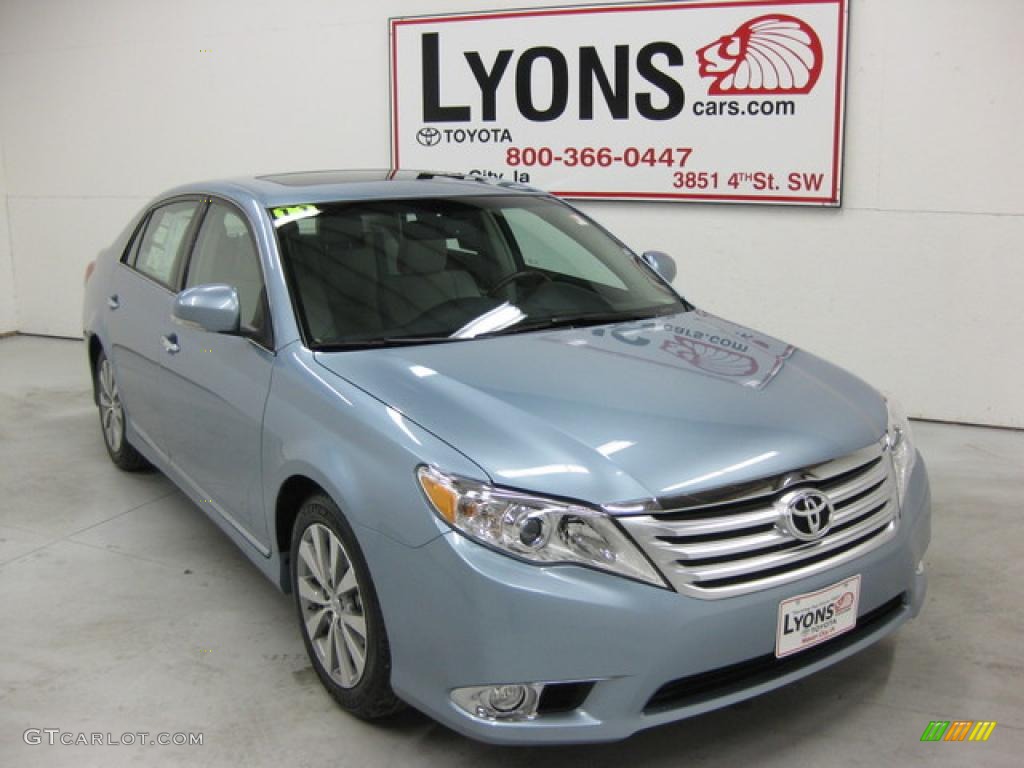 2011 Avalon Limited - Zephyr Blue Metallic / Light Gray photo #23