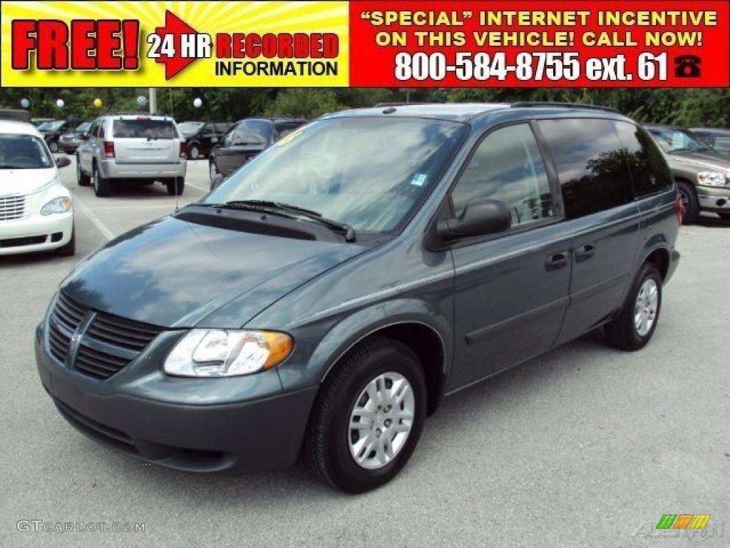 Magnesium Green Pearl Dodge Caravan