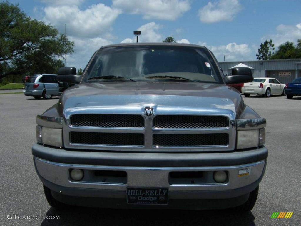 2001 Ram 2500 SLT Quad Cab - Medium Bronze Pearl Coat / Camel/Tan photo #8