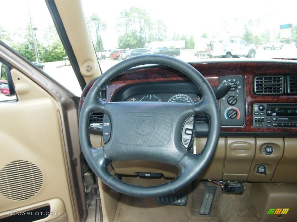 2001 Ram 2500 SLT Quad Cab - Medium Bronze Pearl Coat / Camel/Tan photo #18