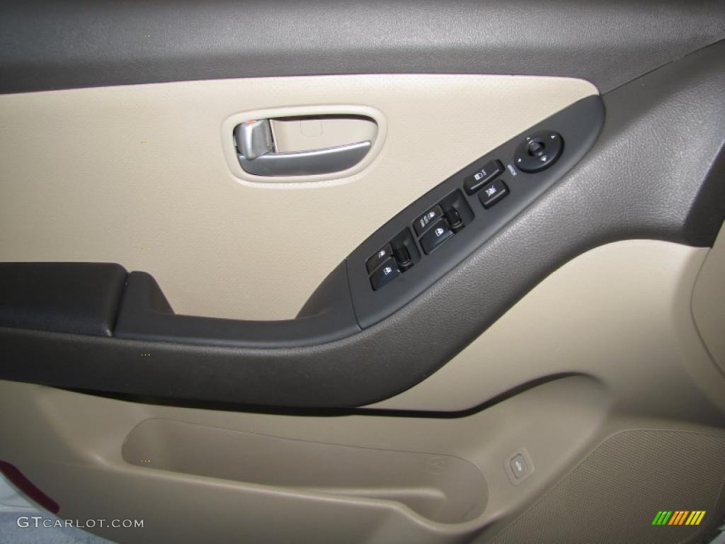 2009 Elantra GLS Sedan - Captiva White / Beige photo #12