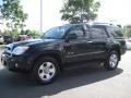 Black - 4Runner SR5 4x4 Photo No. 5