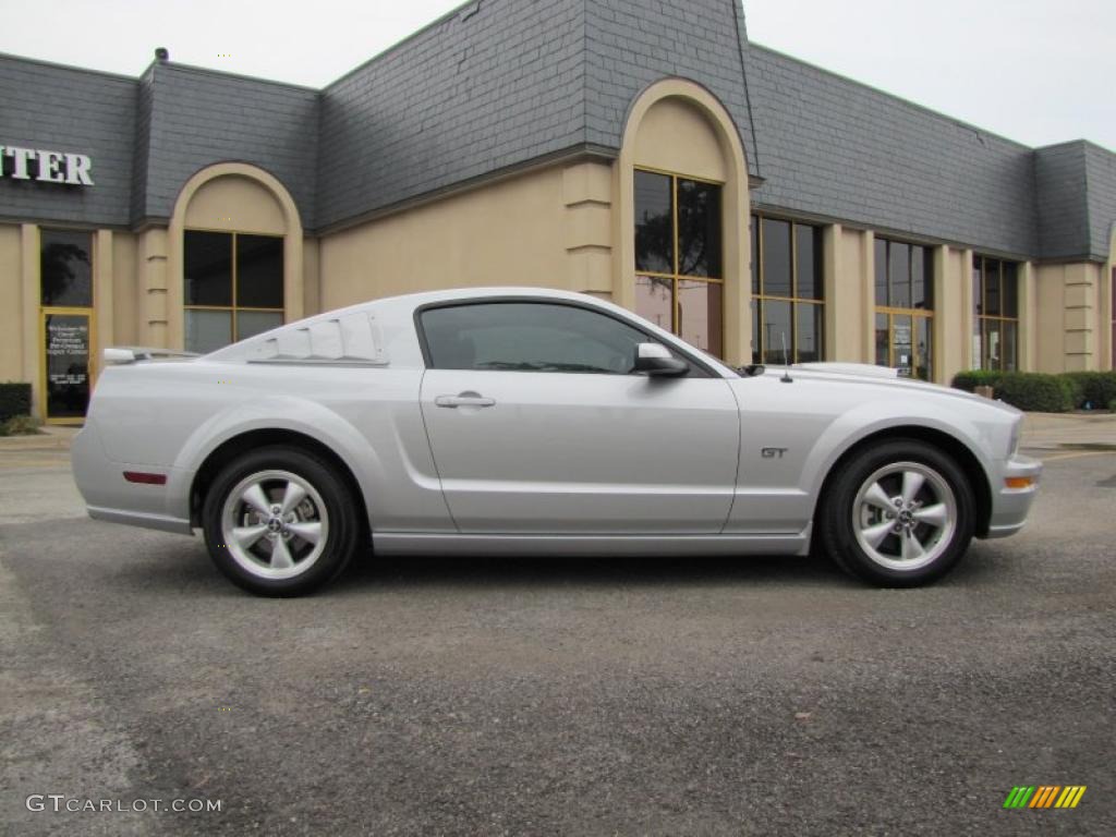 2007 Mustang GT Premium Coupe - Satin Silver Metallic / Dark Charcoal photo #7