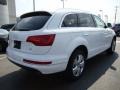 Ibis White - Q7 3.0 TDI quattro Photo No. 7