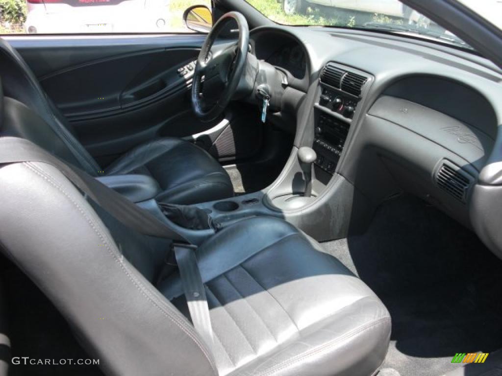 2001 Mustang GT Coupe - Silver Metallic / Dark Charcoal photo #9