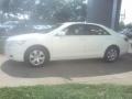Super White - Camry LE Photo No. 17