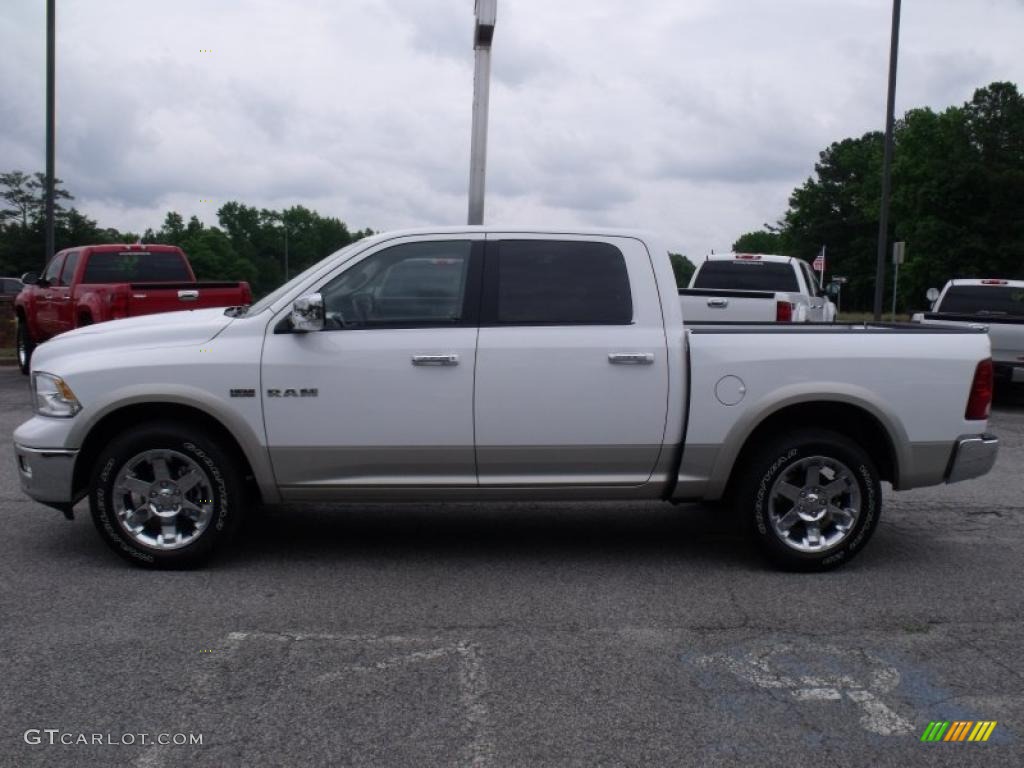 2010 Ram 1500 Laramie Crew Cab - Stone White / Dark Slate/Medium Graystone photo #5