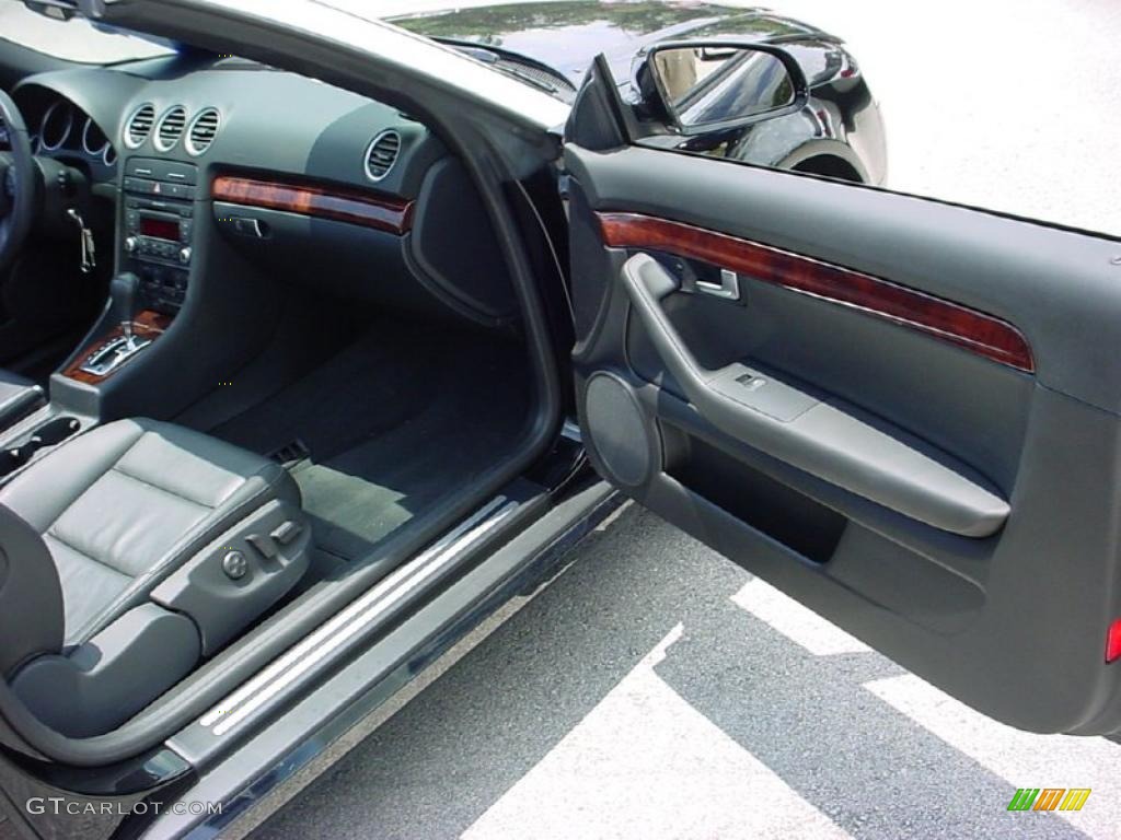2007 A4 2.0T Cabriolet - Brilliant Black / Ebony photo #13