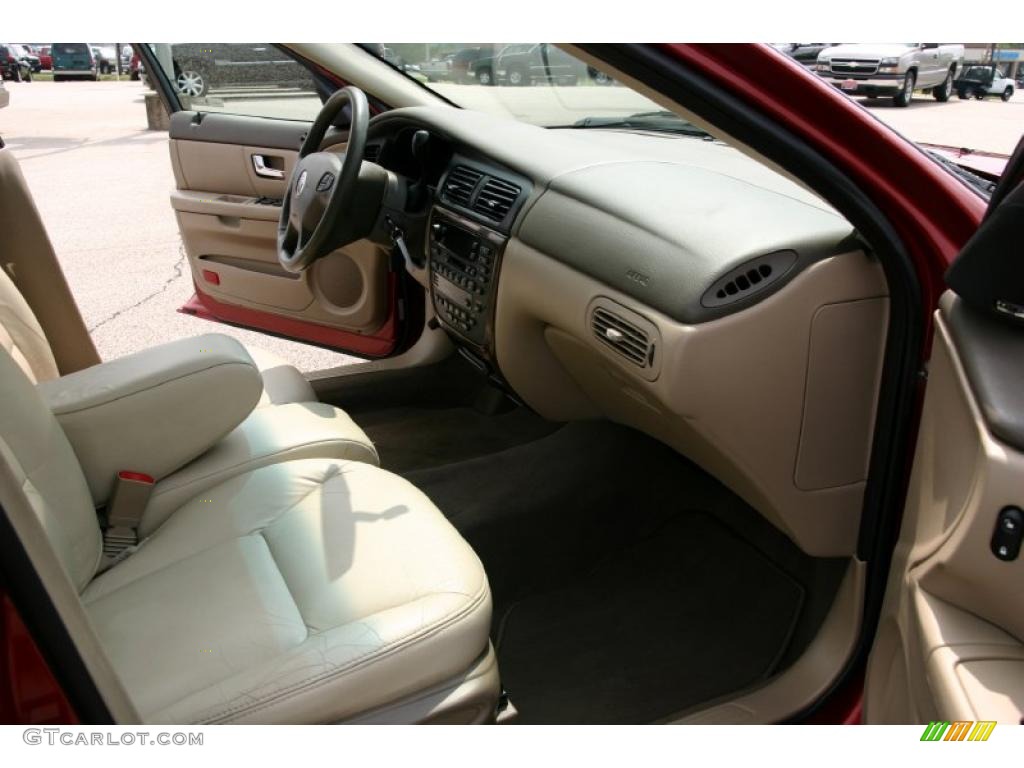2000 Sable LS Premium Sedan - Toreador Red Metallic / Medium Parchment photo #17