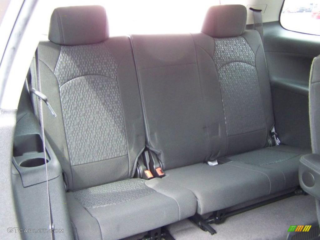 2010 Acadia SLE - Medium Brown Metallic / Ebony photo #15