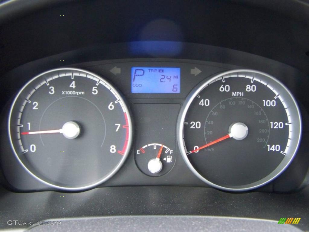 2010 Accent SE 3 Door - Mellow Yellow / Black photo #17