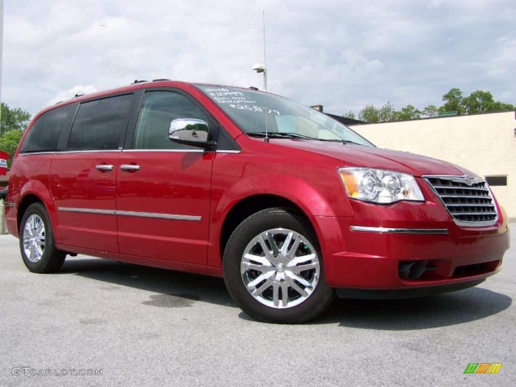 Inferno Red Crystal Pearlcoat Chrysler Town & Country