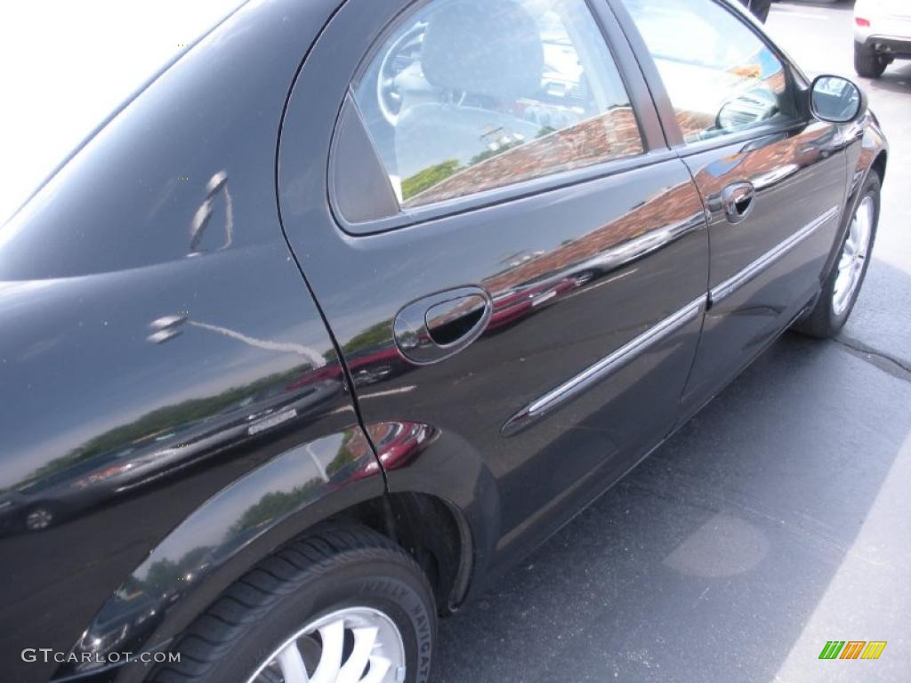 2002 Sebring LXi Sedan - Black / Sandstone photo #5