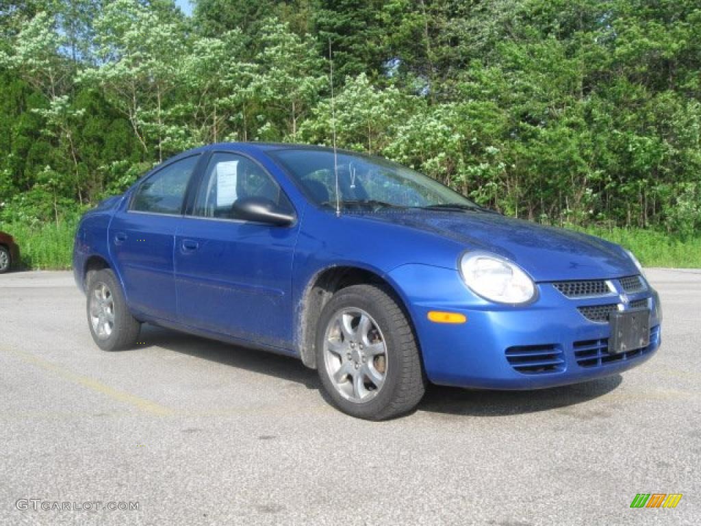 2004 Neon SXT - Electric Blue Pearlcoat / Dark Slate Gray photo #2