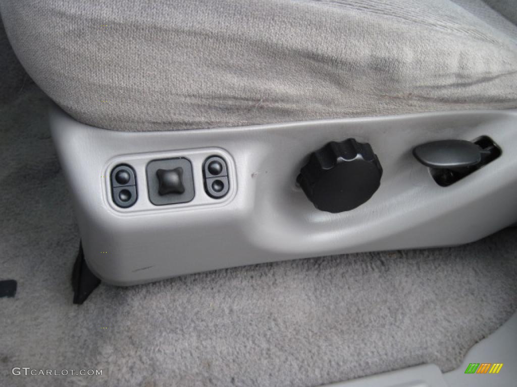 1998 Expedition XLT 4x4 - Pacific Green Metallic / Medium Graphite photo #30