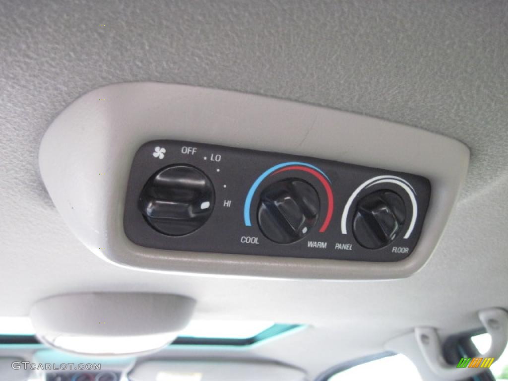 1998 Expedition XLT 4x4 - Pacific Green Metallic / Medium Graphite photo #35