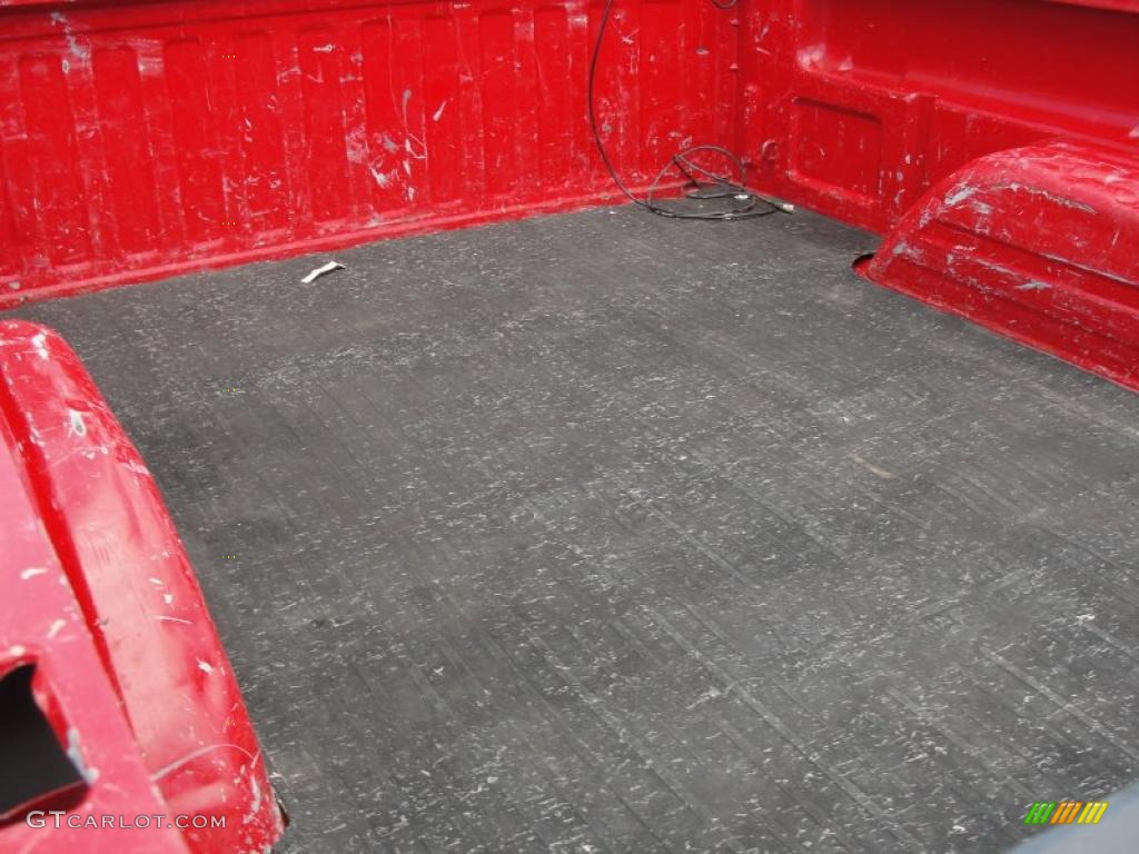 1999 Silverado 1500 Regular Cab - Victory Red / Graphite photo #20