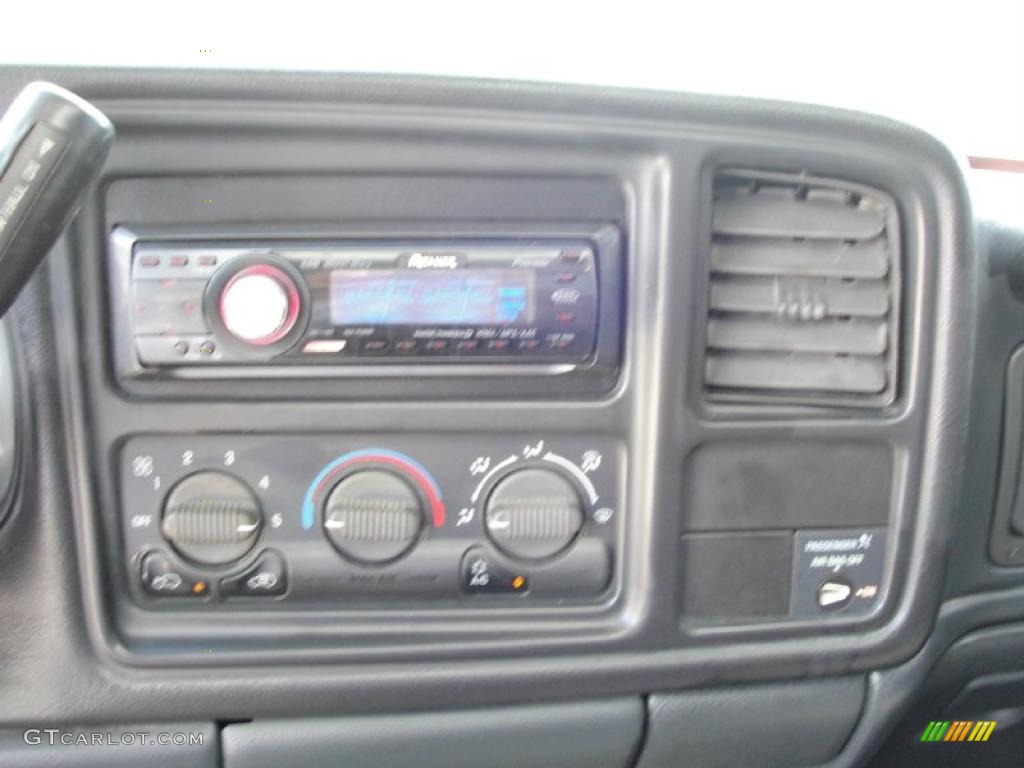 1999 Silverado 1500 Regular Cab - Victory Red / Graphite photo #27