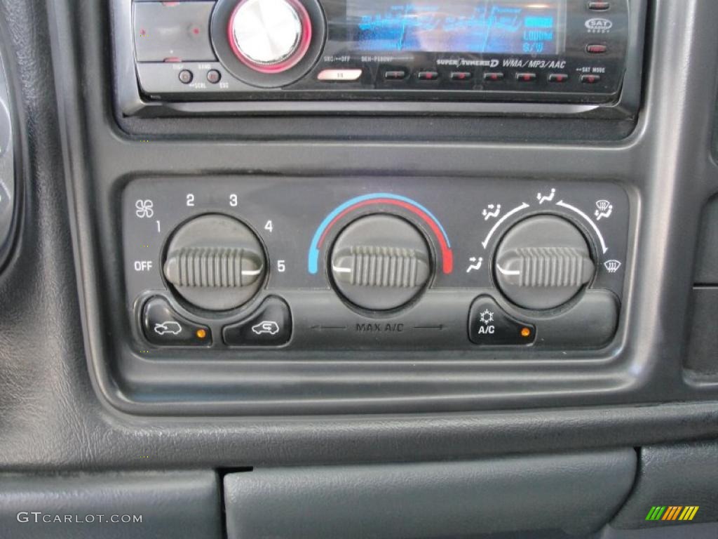 1999 Silverado 1500 Regular Cab - Victory Red / Graphite photo #29