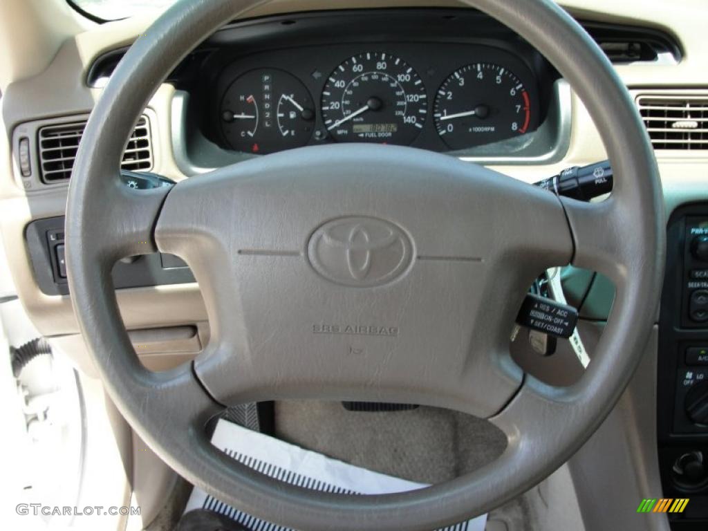 2000 Camry LE - Super White / Oak photo #40