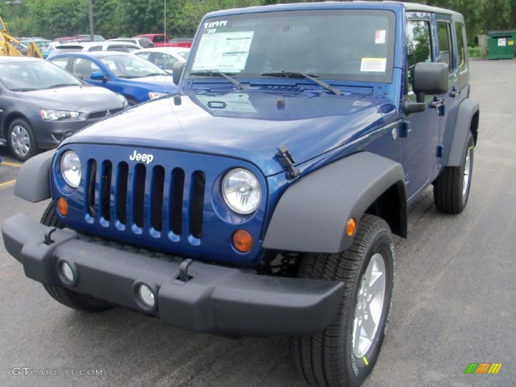 Black Jeep Wrangler Unlimited