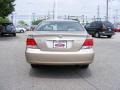 Desert Sand Mica - Camry LE Photo No. 4