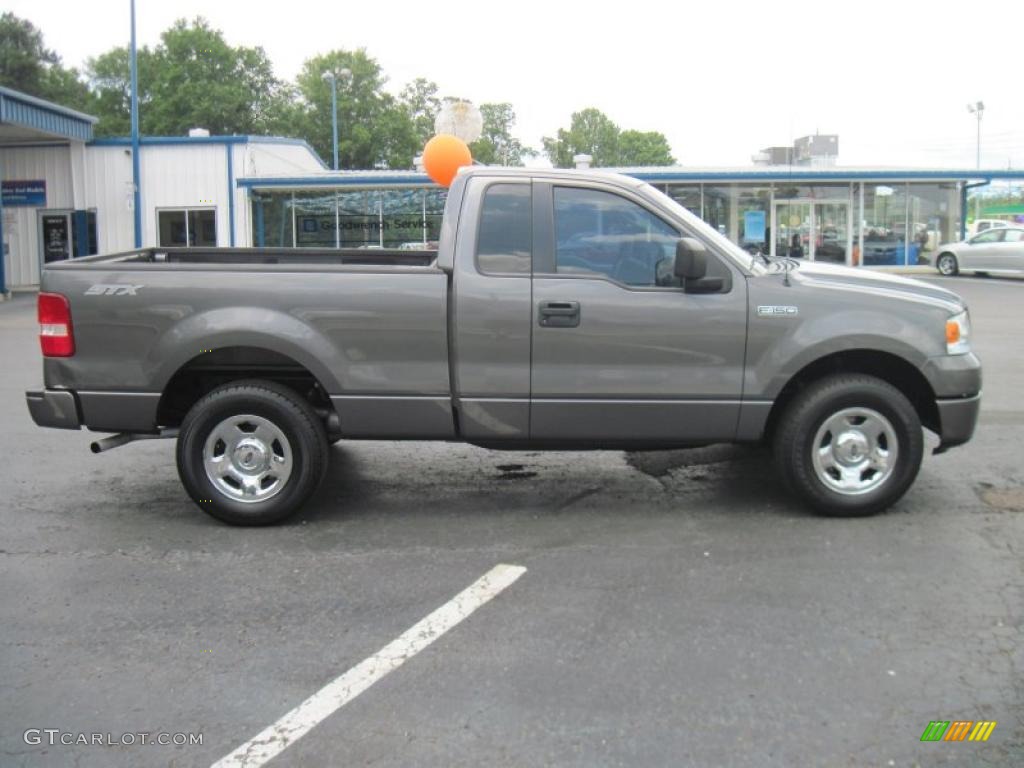 2006 F150 STX Regular Cab - Dark Shadow Grey Metallic / Medium/Dark Flint photo #2