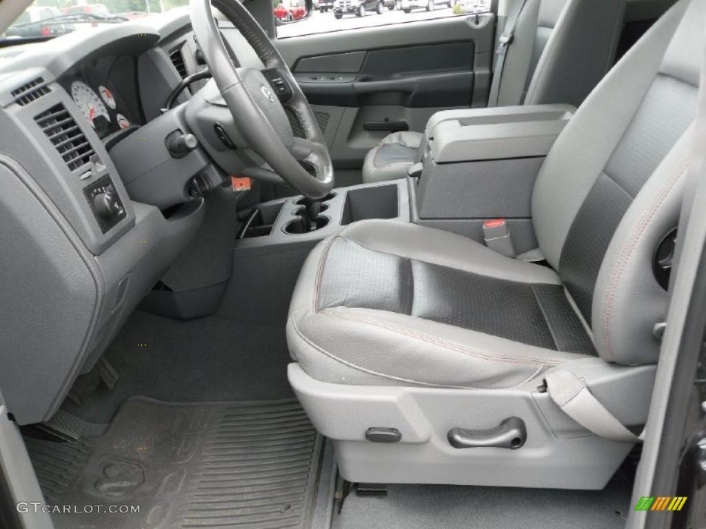 2008 Ram 1500 SLT Quad Cab 4x4 - Brilliant Black Crystal Pearl / Medium Slate Gray photo #7