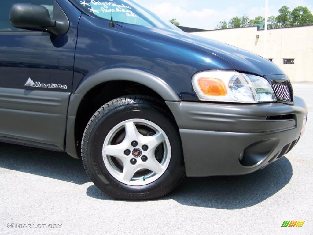 2005 Montana  - Dark Blue Metallic / Gray photo #6