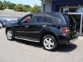 Black - ML 350 4Matic Photo No. 7