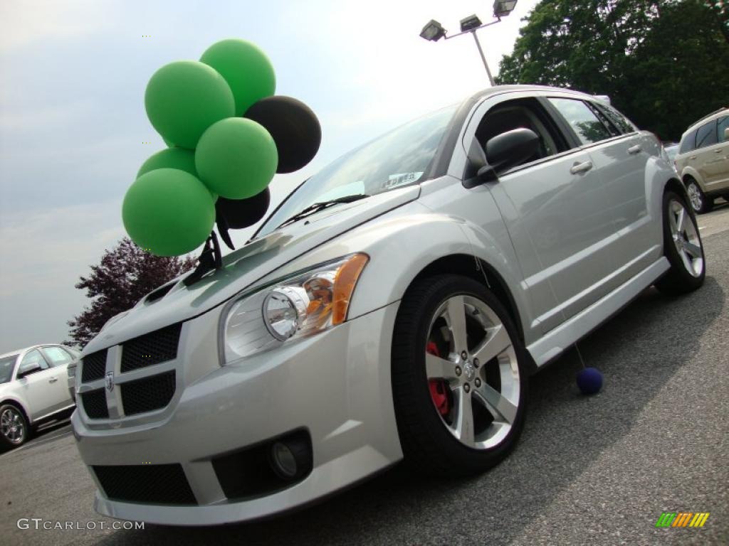 Bright Silver Metallic Dodge Caliber