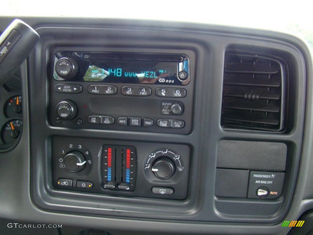 2004 Silverado 1500 LS Extended Cab - Sport Red Metallic / Medium Gray photo #21