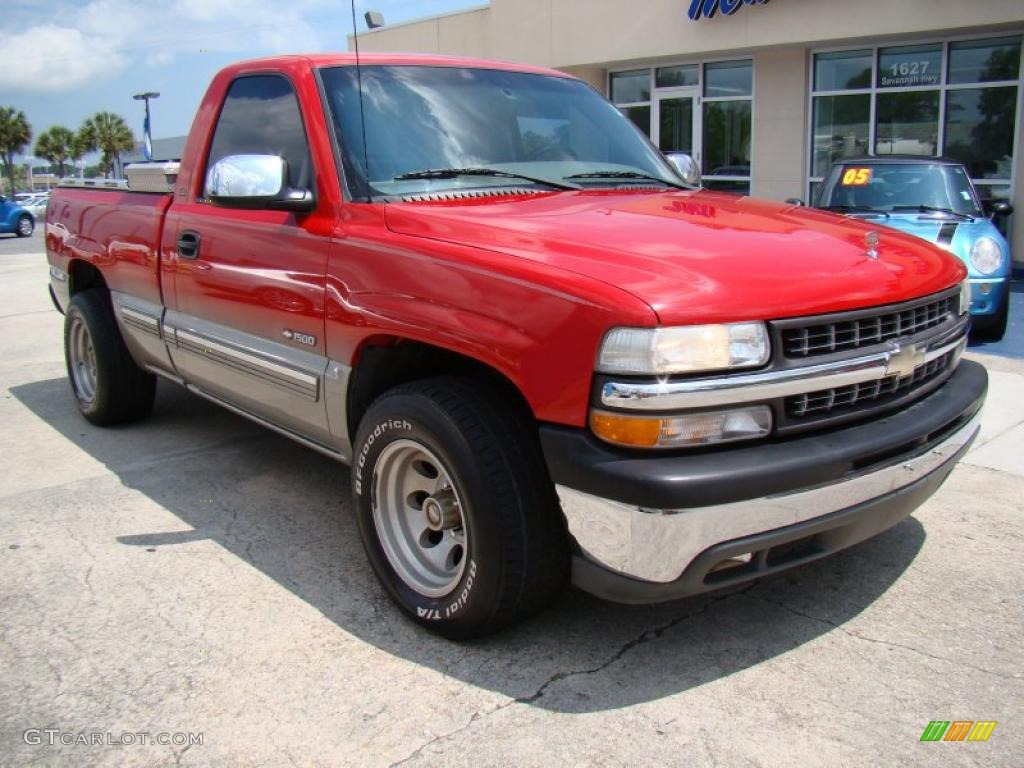 2000 Silverado 1500 Regular Cab - Victory Red / Medium Gray photo #2